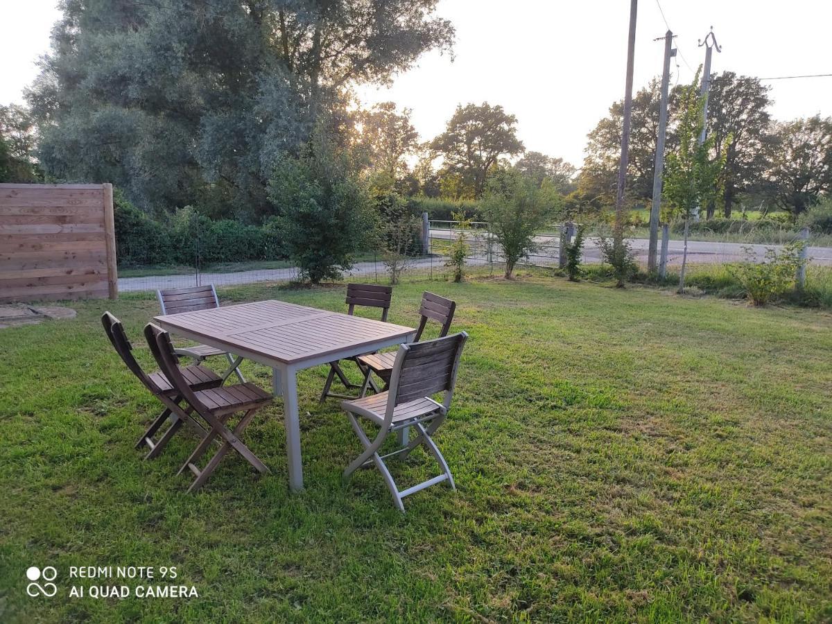 Bienvenue A La Grenouillere Villa Le Magny  Buitenkant foto